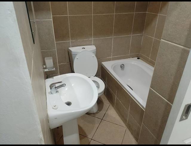 3 bed property to rent in BLYTHEDALE